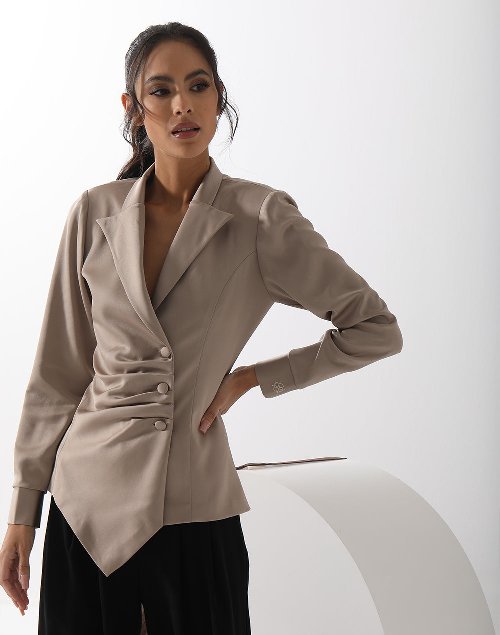 Elora Luxe Blazer